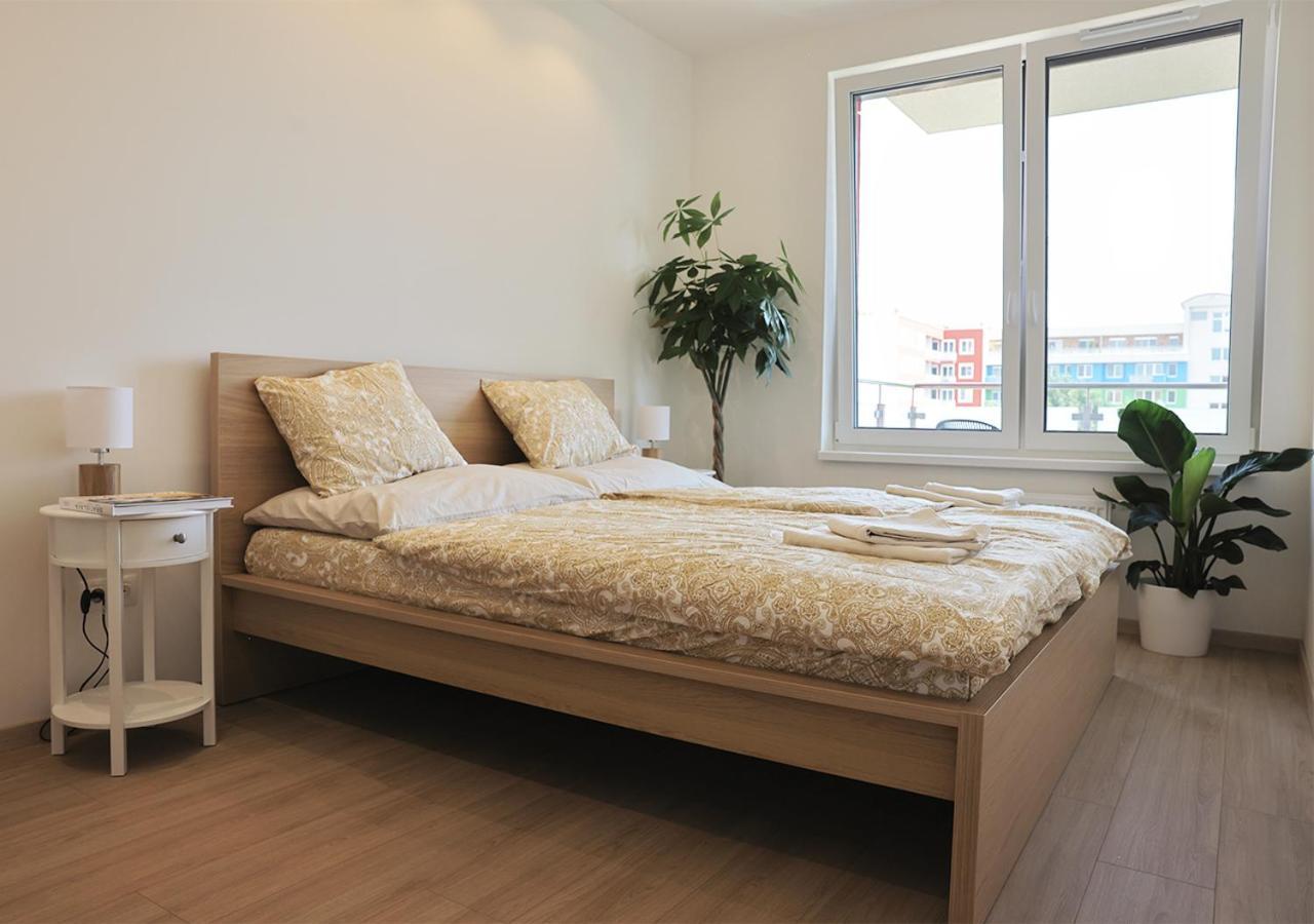 Luxury Grand Apartments By Bratislavatrip Exterior photo